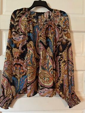 Sanctuary Multicolor Paisley Pleated Blouse